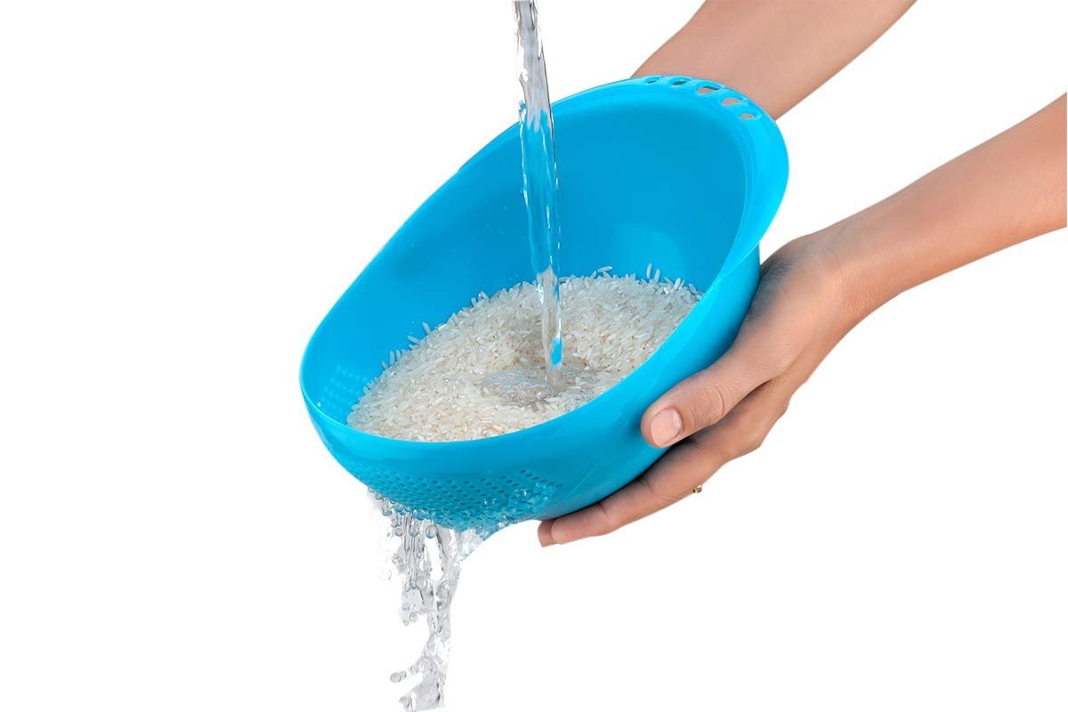 081A Multi-Function with Integrated Colander Mixing Bowl Washing Rice, Vegetable and Fruits Drainer Bowl-Size: 21x17x8.5cm DeoDap