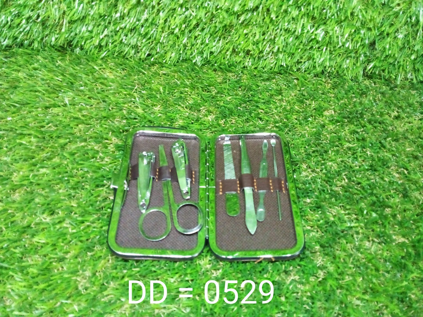 0529 Pedicure & Manicure Tools Kit For Women (7in1) DeoDap